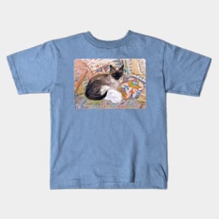 Siamese cat with kitten Kids T-Shirt